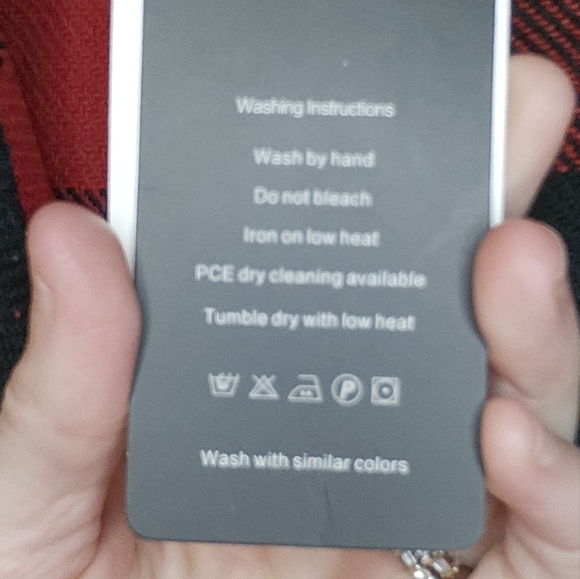 Buffalo Plaid Vest Open Cascade Style Front with Pockets Red Black Size Medium - Picture 5 of 7